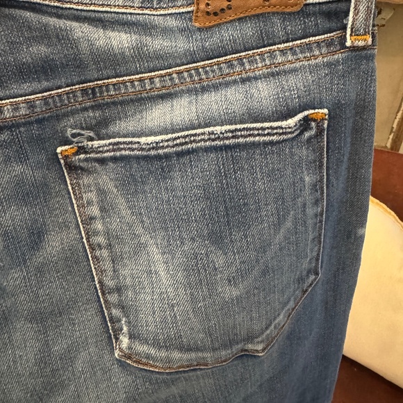 COH Citizens Of Humanity DYLAN DISTRESSED Drop Rise Cropped JEANS | 28 - Picture 3 of 13